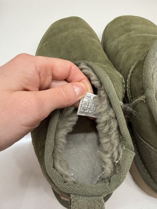 Замшеві ботинки Ugg