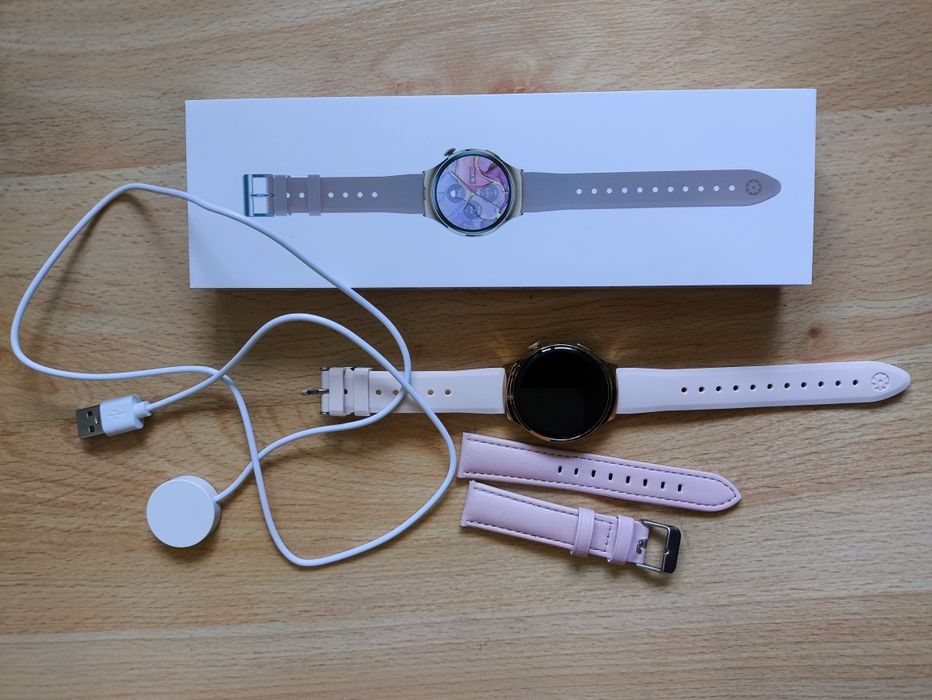 Smartwatch model: M11