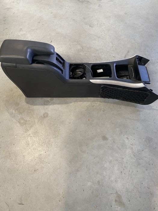 Tunel środkowy do Mercedes B200 W245
