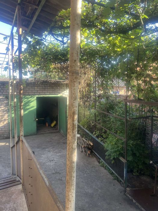 Продам дом  р-н Дружбы, ул. Батьківщини ( бывшая Родины) "Сертификат можна.