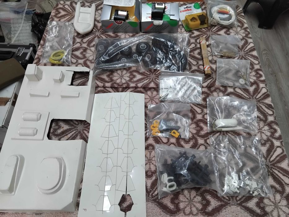 Barco rc da marca Robbe 1.15m