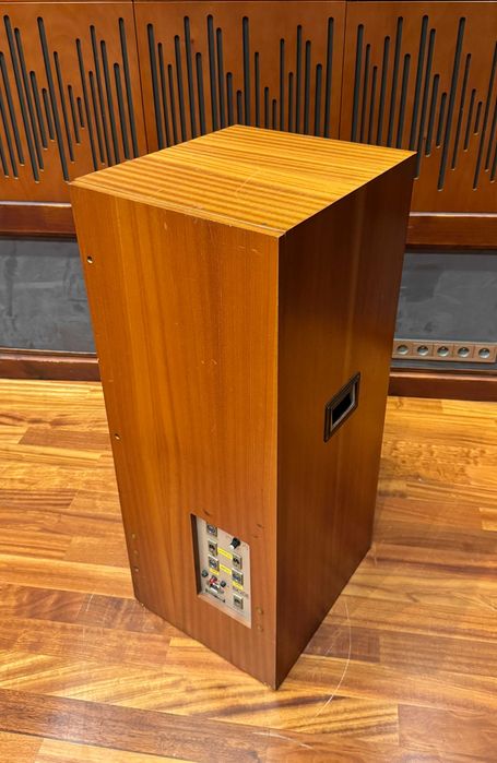AKG BX20E - Kultowy reverb (pogłos) sprężynowy - Do studia nagrań!