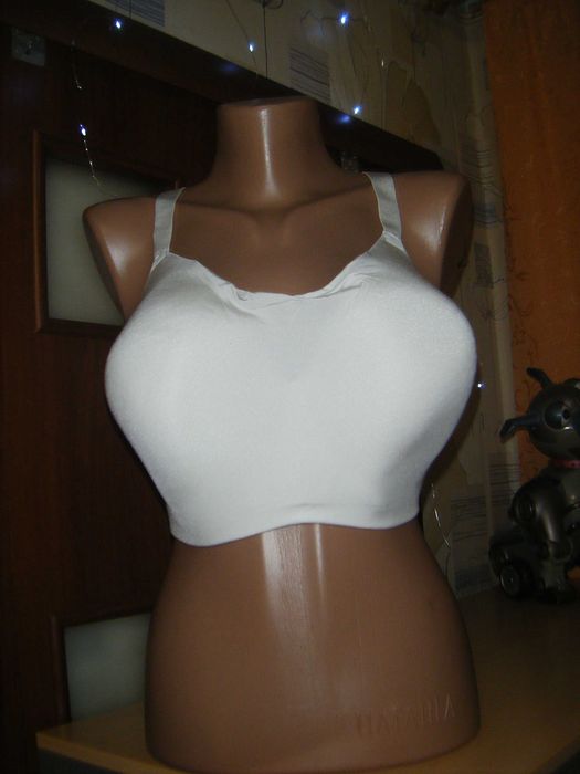 Комфортный белый топ-бюстгальтер 40Е