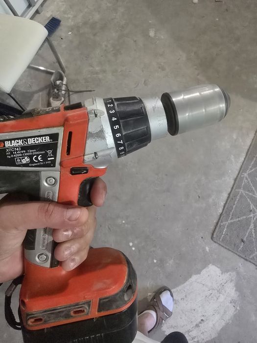 Wkrętarka Black&Decker 2 szt.   z udarem 4x bateria