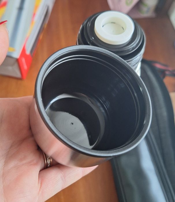 Термос вакуумный из нержавеющей стали, 1000 мл.