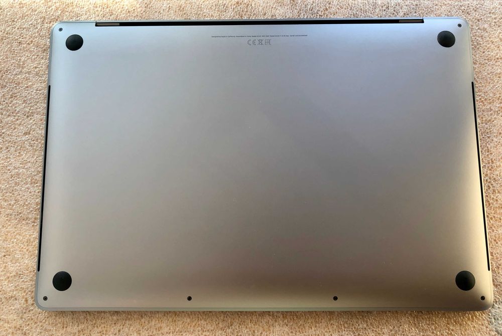 Macbook Pro 16 2019 A2141 i7 (6яд) 32GB 512GB Radeon 4GB батарея 353 цикл идеал