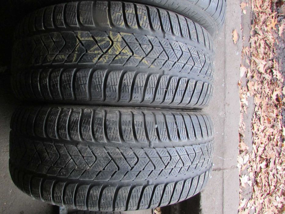 245/45R19 PIRELLI Sottozero пара зимової гуми