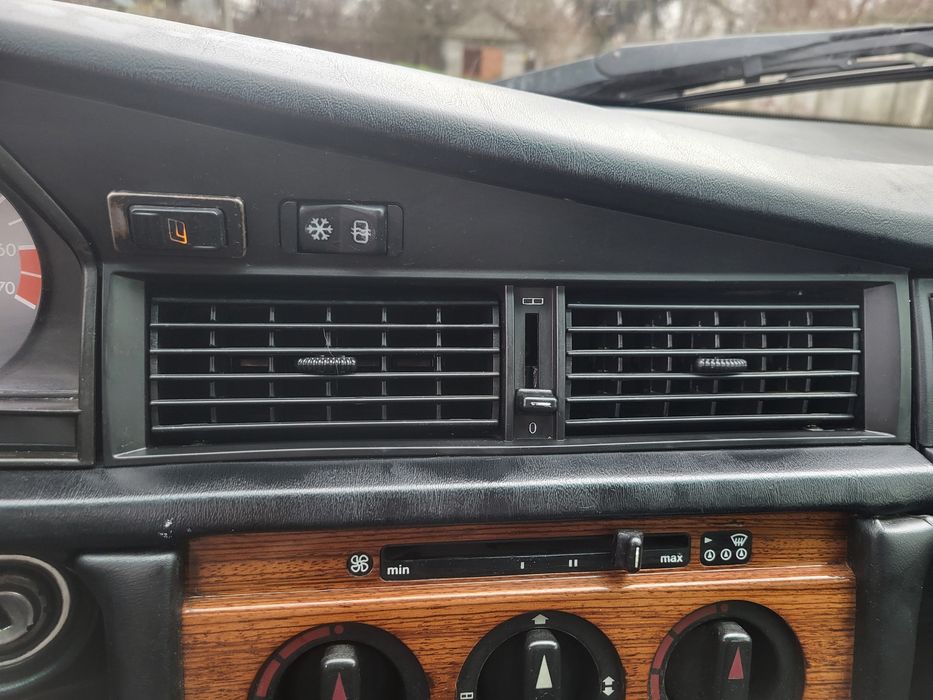 Воздуховод дефлектор Диффузор диффузоры W124/W201/W202/W203/W211/W208