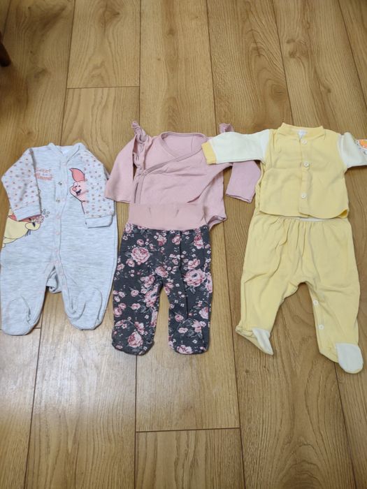 paka ubrań niemowlęcych dla dziewczynki