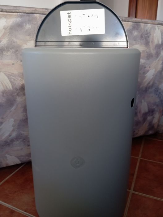 Aquecedor a gás com caixa