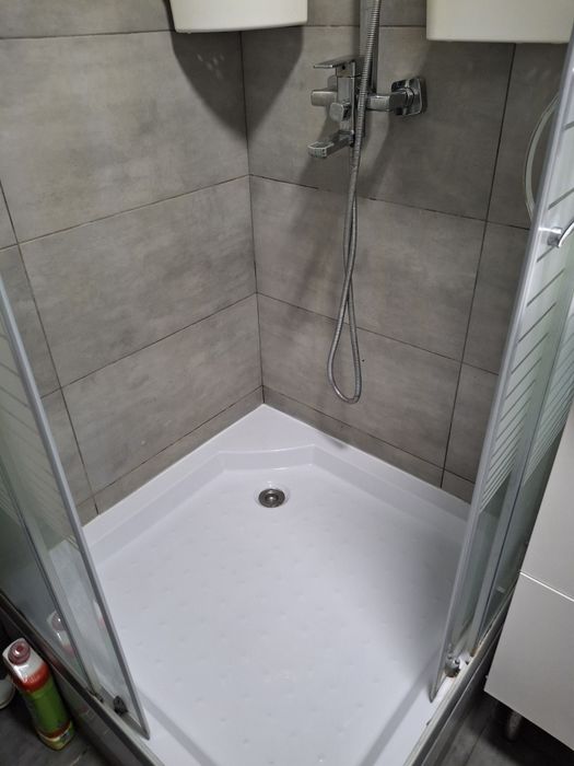 Прибирання квартир та офісів  

Пропоную якіс