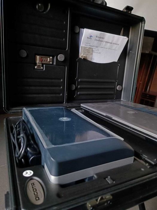 Кейс для мобильного офиса DICOTA DATADESK 460 N14088A 15.4"