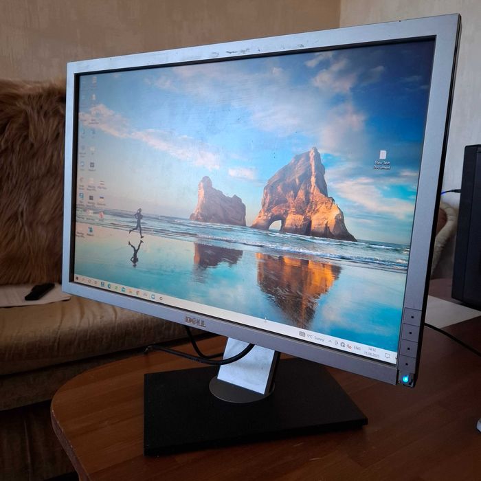 Монітор Dell P2210 22"