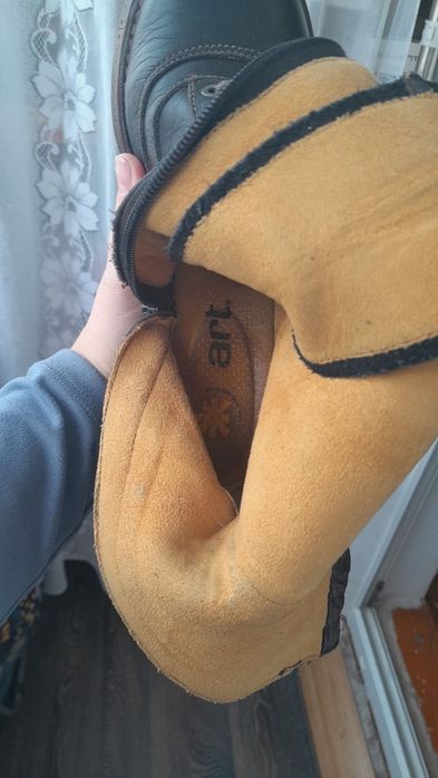 Чоботи шкіряні на осінь ART