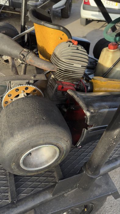 2 karts + reboque