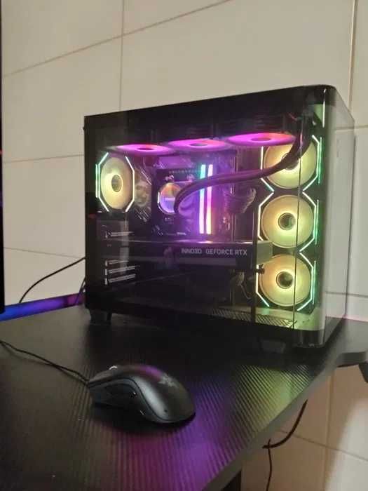 pc gaming - ryzen 7 7800X3D - RTX 4080 super - 32GB - 2TB