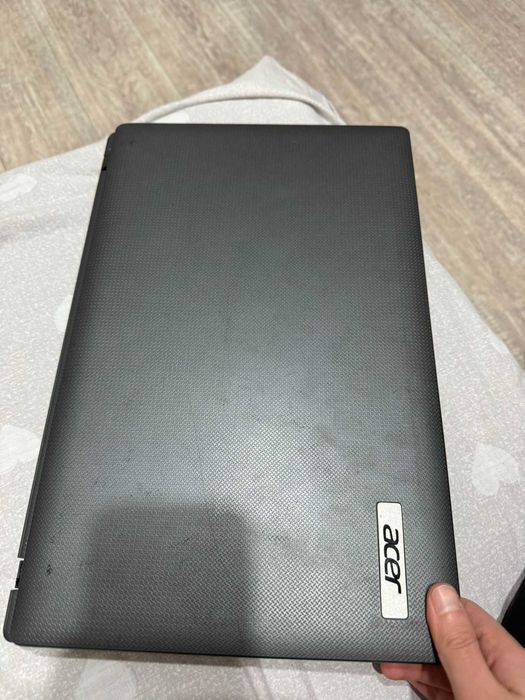 Acer Aspire 5733Z