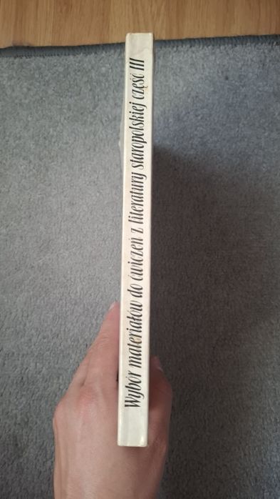 Podręcznik:  Wybór materiałów do ćwiczeń z literatury