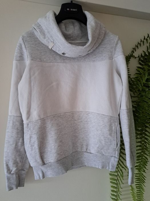Bluza szaro biała