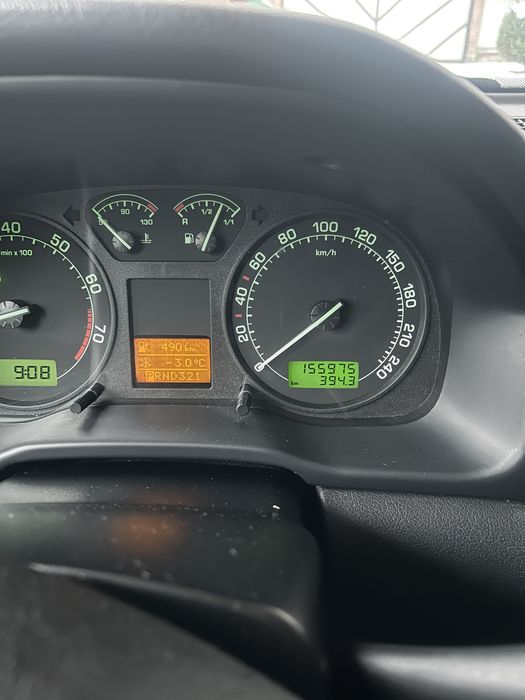 Продам Skoda Octavia 1.6 автомат