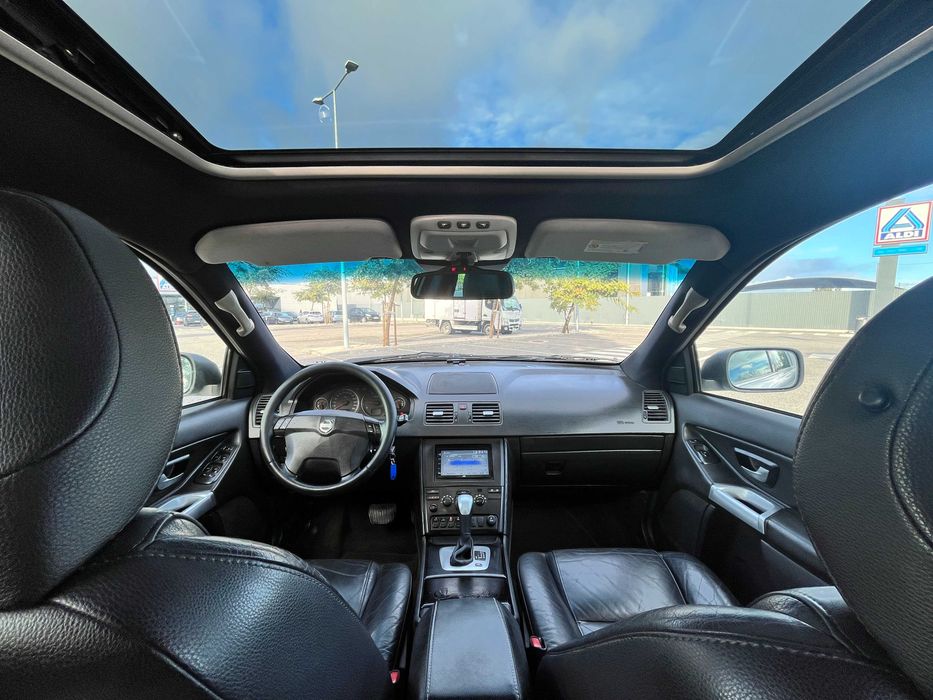 Volvo XC90 Automática + Teto + 7 Lugares