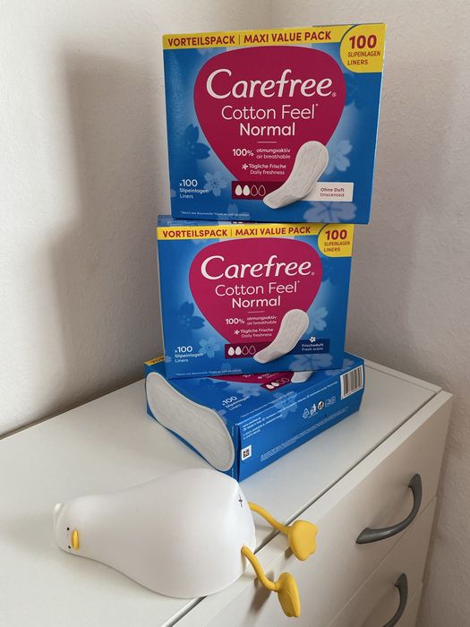 Прокладки Carefree 100 шт 2 капельки