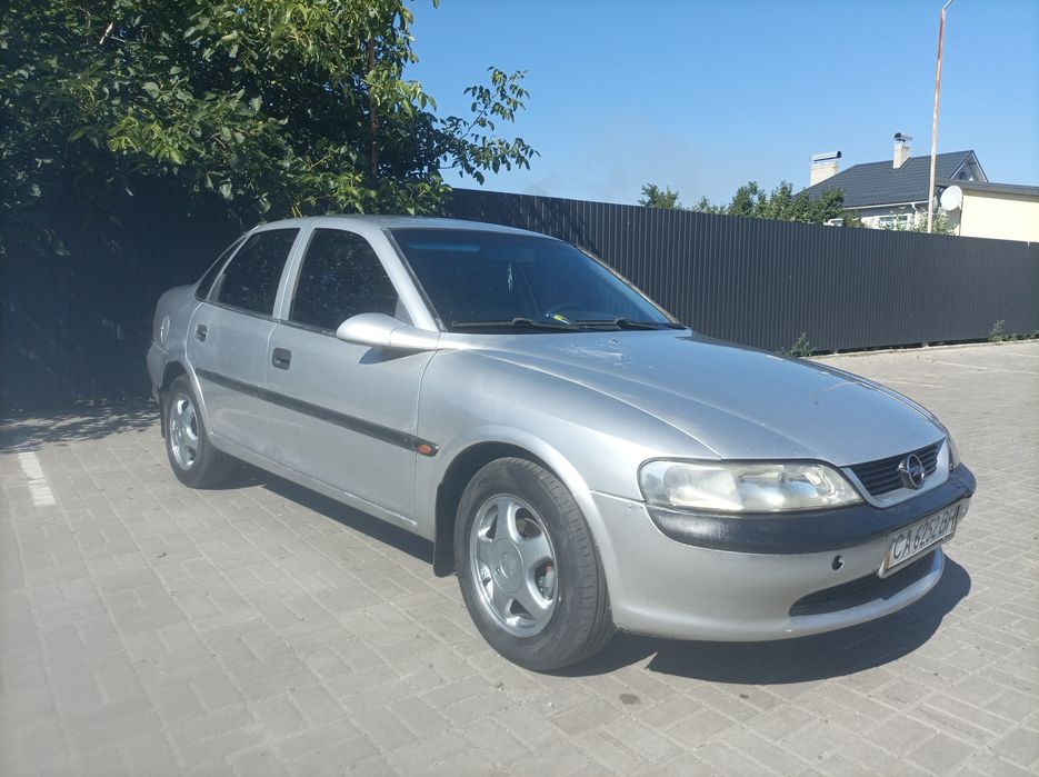 Продам opel vectra b