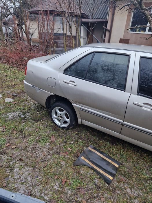 Продам запчастини амулет 1.6 2007р