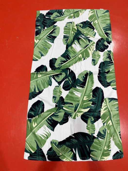 Toalha de praia/piscina com estampado de folhas , 100% algodão