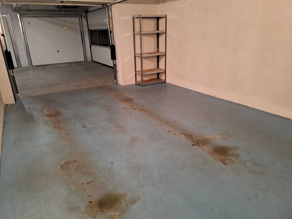 Garaz do wynajęcia 26m² (Osiedle Batorego)