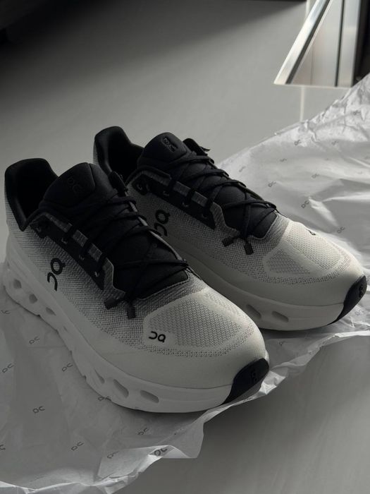 On Running Cloudmonster оригінал, 45 розмір 29см
