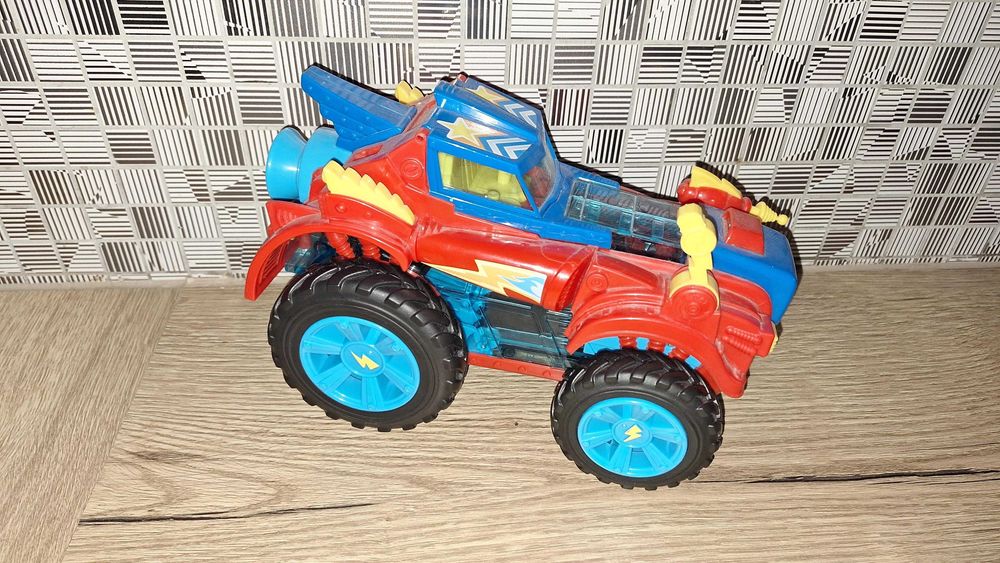 Super Zings: Monster Roller Hero