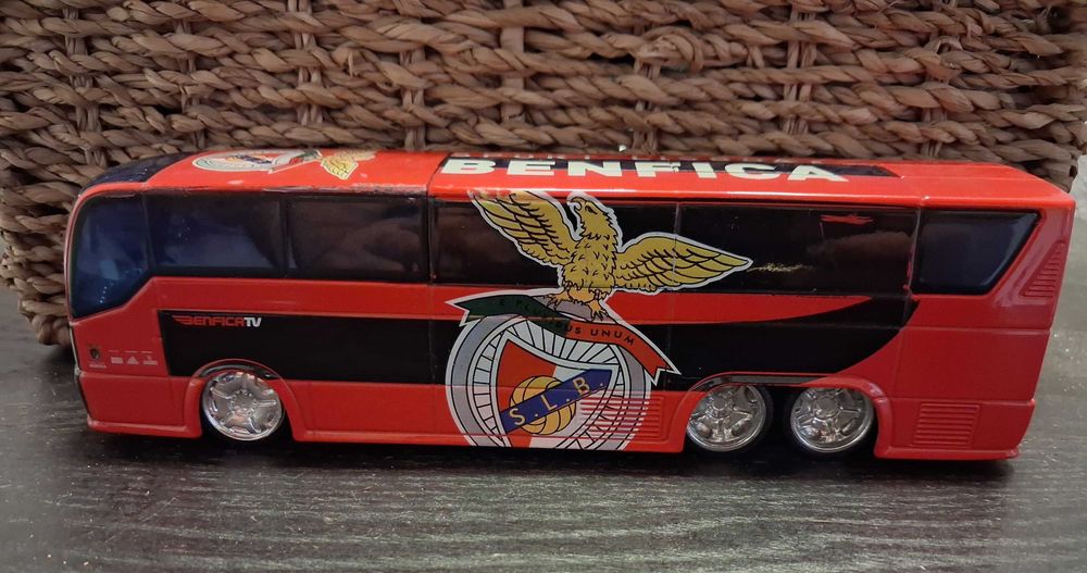 Autocarro Sport Lisboa e Benfica