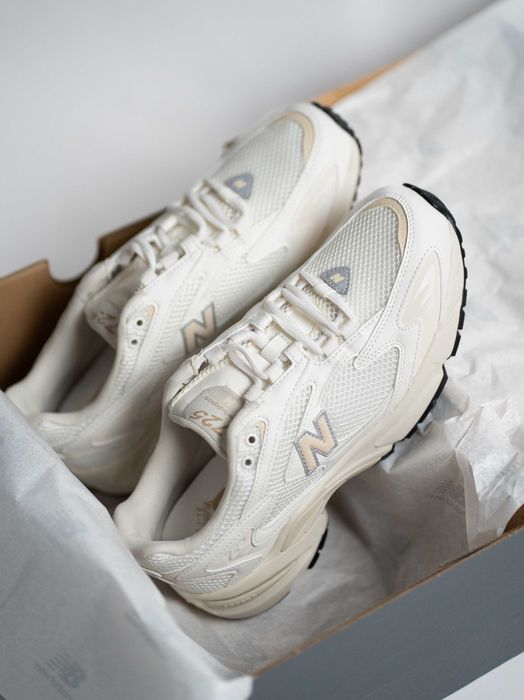 Кроссовки New Balance 725 (4 цвета) оригинал размеры 37-46.5