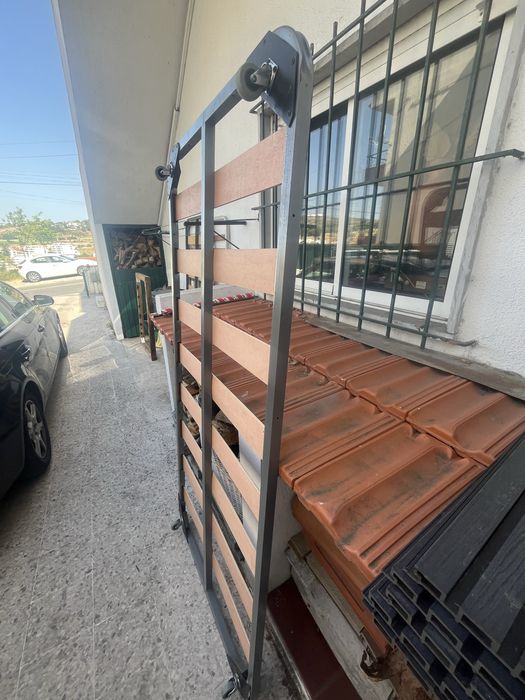 Estrado / Sommier Metálico com Rodas (Solteiro)