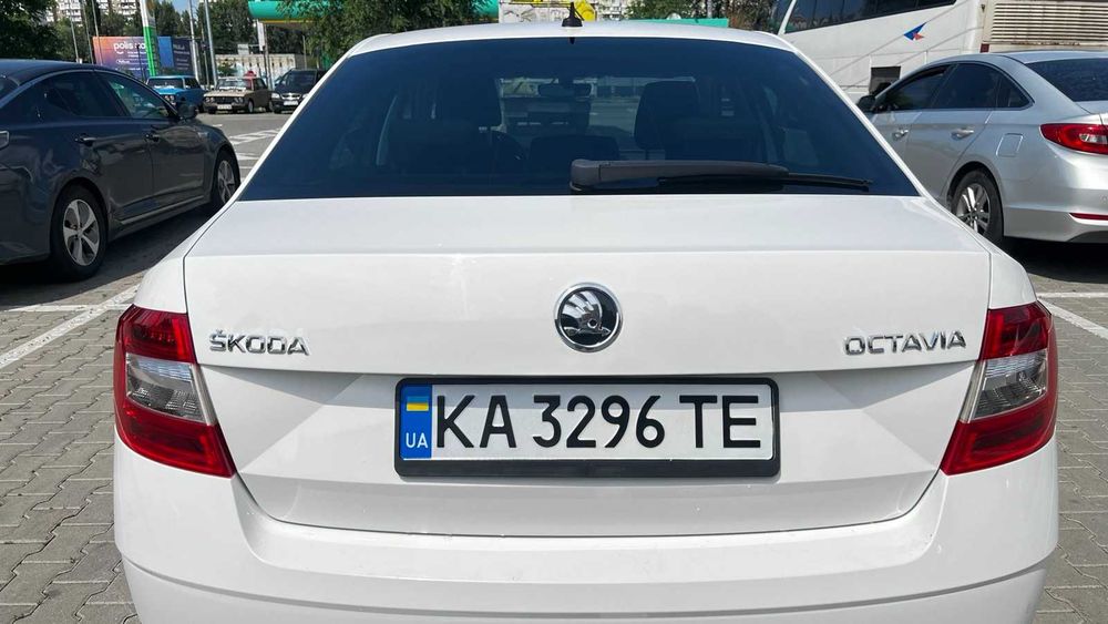 Skoda Octavia 2018 VIN TMBAG7NE8K0033568 фото оголошення 6 з 16