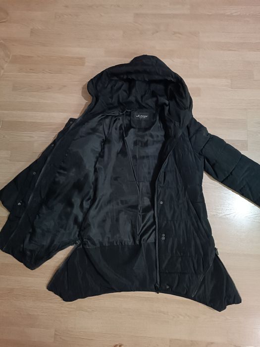 Куртка демисезонная или теплая зимана р.S