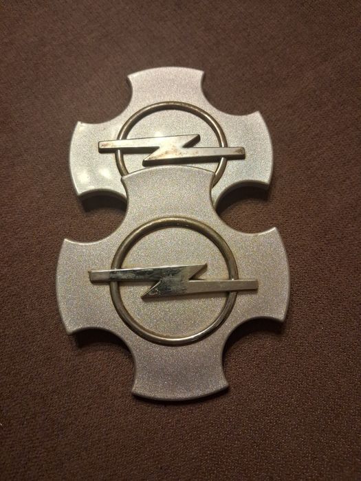 Zaślepki do alufelgi opel