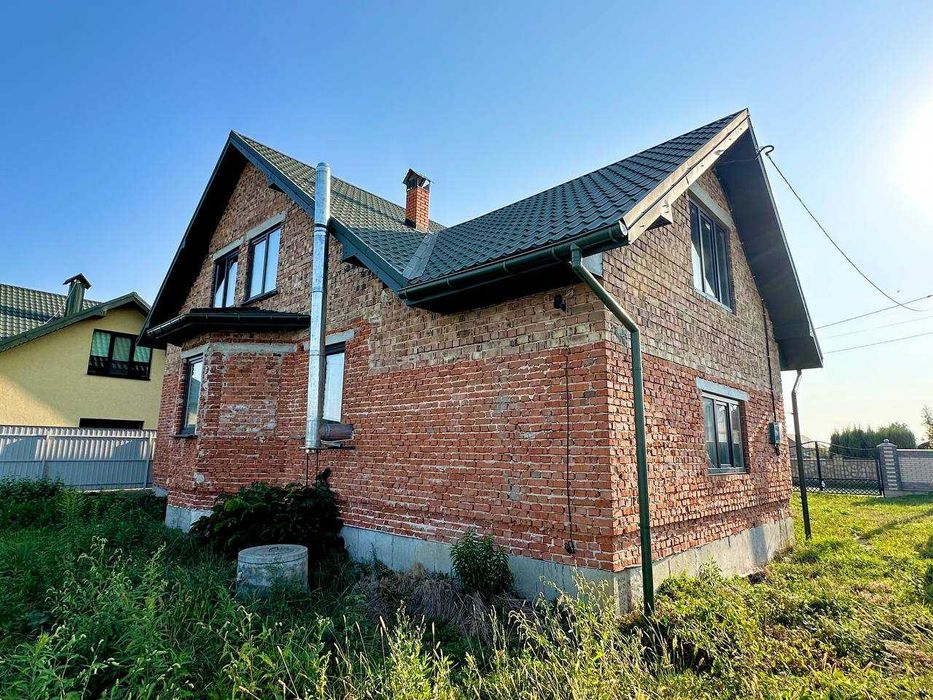 Приватний будинок в приміському селі Чукалівка_M