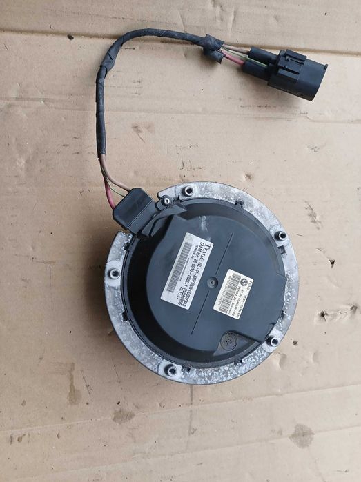 Моторчик вентилятор BMW E60 E61 E63 E65 E66
