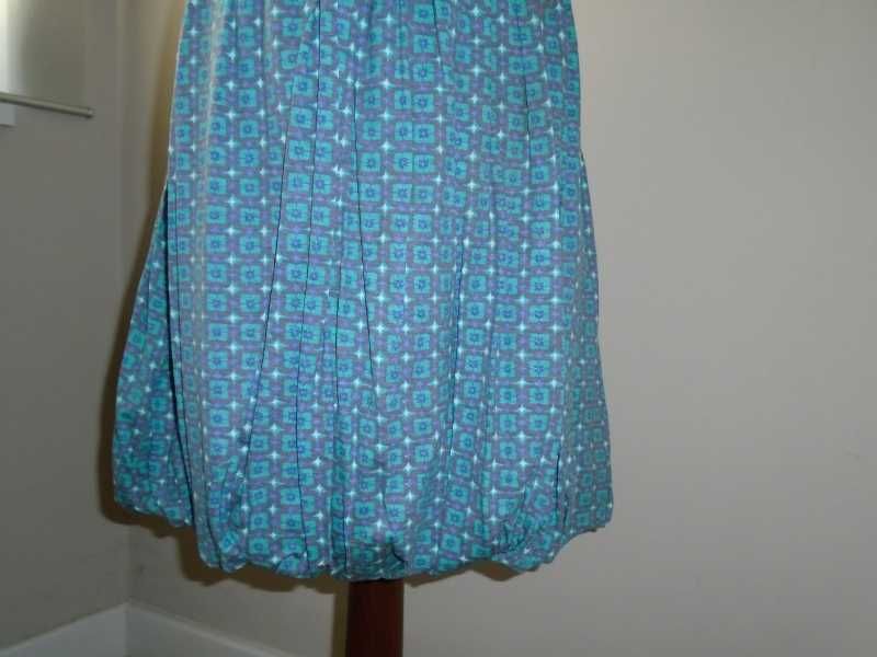 Vestido corte "princesa" com saia balão