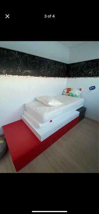 Cama dupla com gaveta para crianças