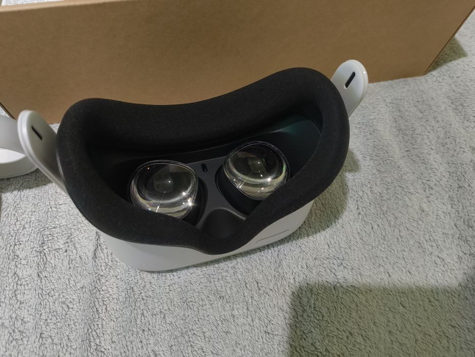 Oculus, Meta Quest 2 128GB идеальное состояние