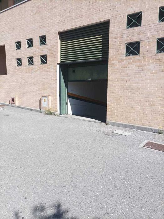 Garagem à Venda – Zona Solum, Coimbra