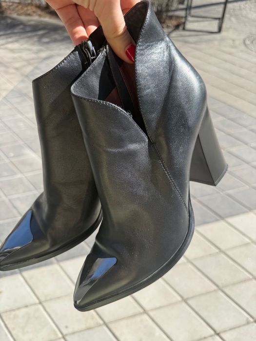 Ботільйони Estro 39 натуральна шкіра