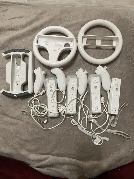 Nintendo Wii контролери та аксесуари