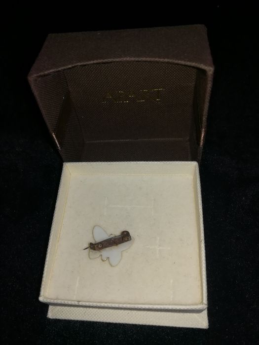 Broszka, zapinka, motyl