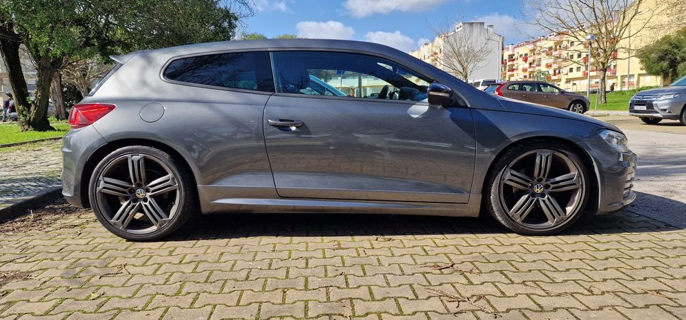 VW scirocco 2.0 TDI. R-line