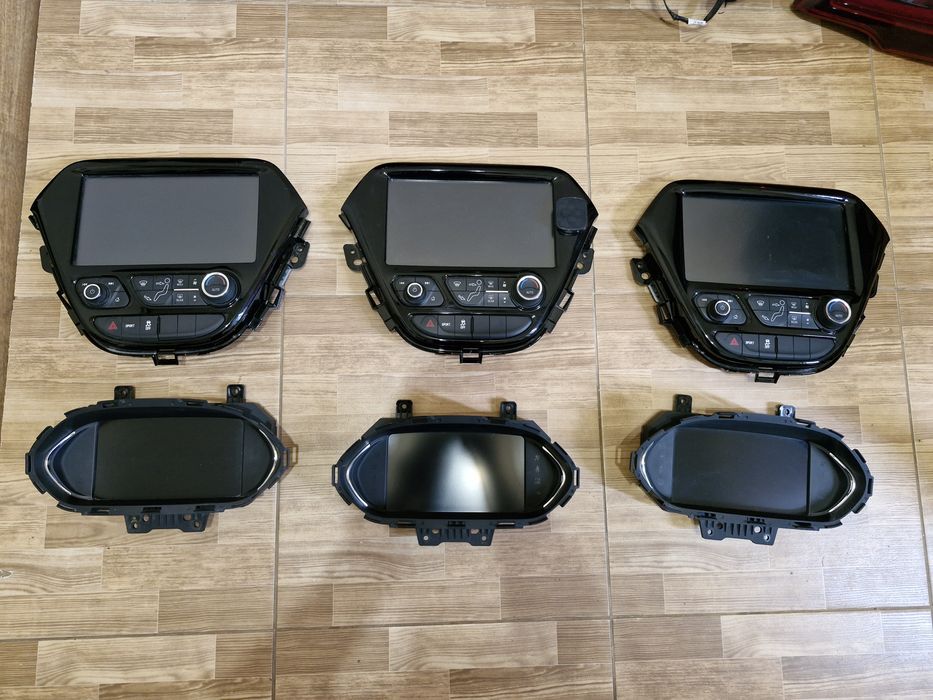 Дисплей монітор екран Chevrolet Bolt Ev