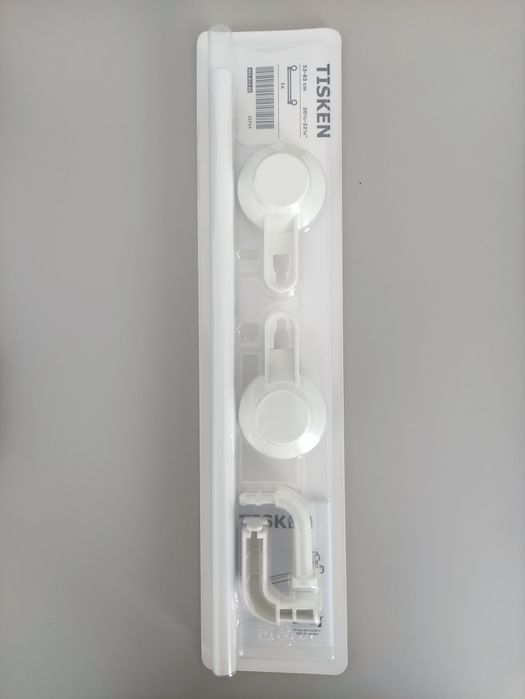 Toalheiro IKEA com ventosa TISKEN